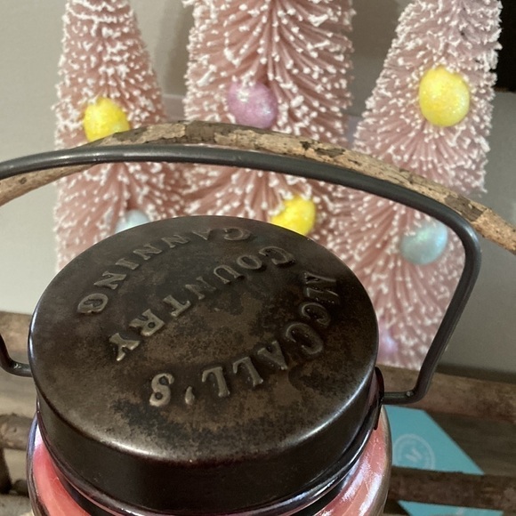 MCCALL'S COUNTRY CANNING COTTON CANDY LARGE 26OZ JAR CANDLE WITH METAL Handle - Picture 3 of 7